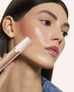 EverydayWearLiquidConcealer_Z6%281%29
