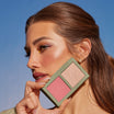 wycon_feel-the-vibe-face-palette_modella%281%29