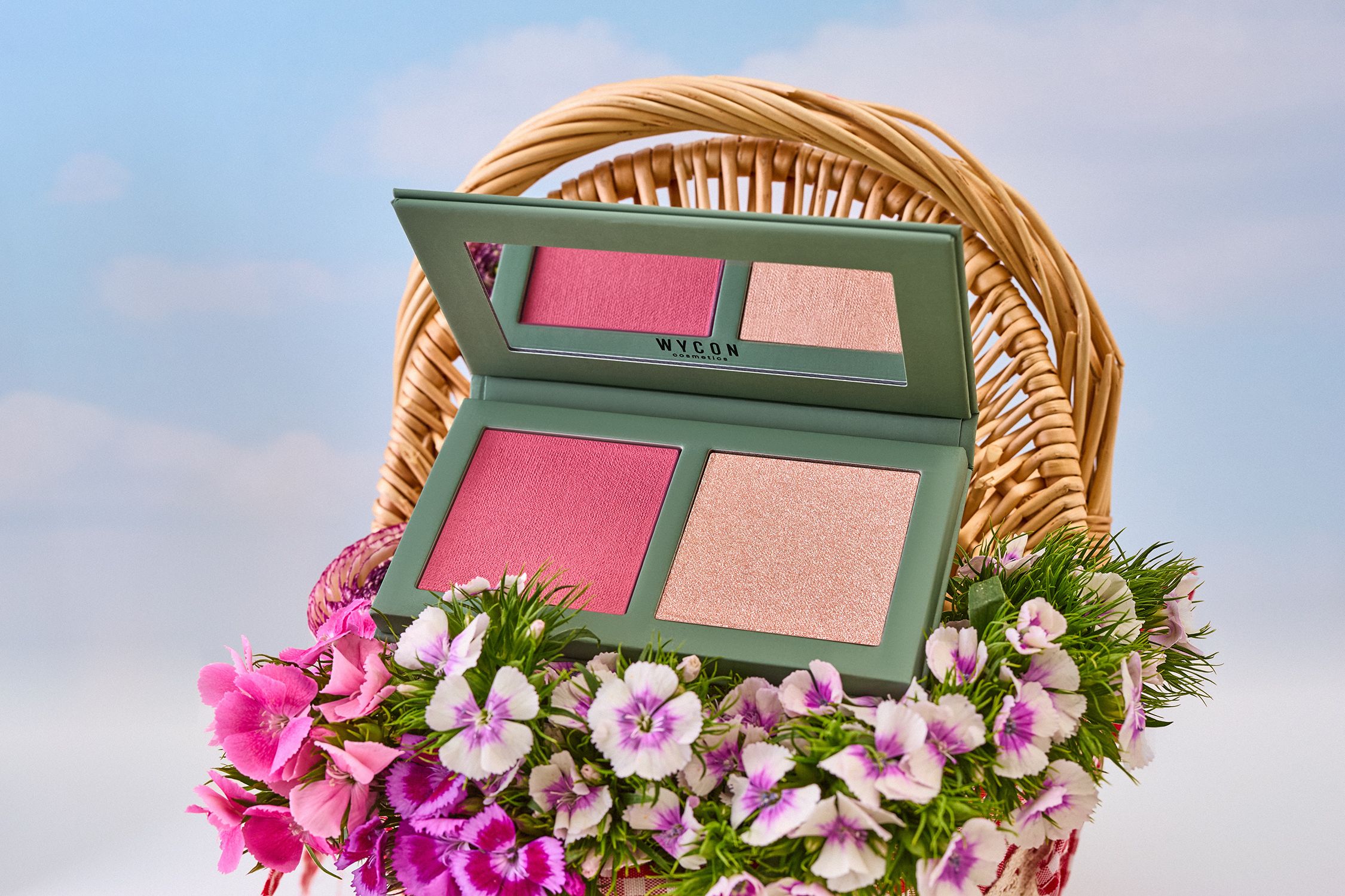 wycon_feel-the-vibe-face-palette_shooting%281%29